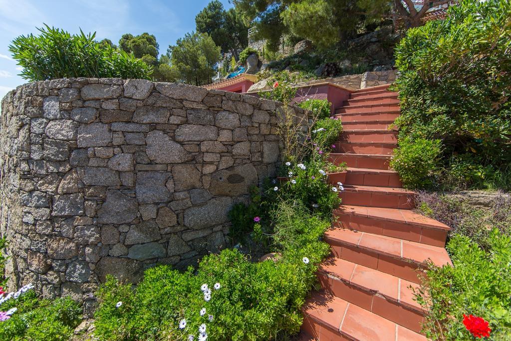 Villa Escapade Ρόζες Εξωτερικό φωτογραφία