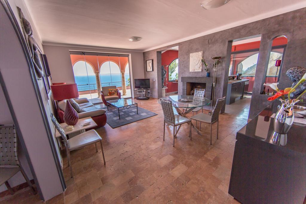 Villa Escapade Ρόζες Εξωτερικό φωτογραφία