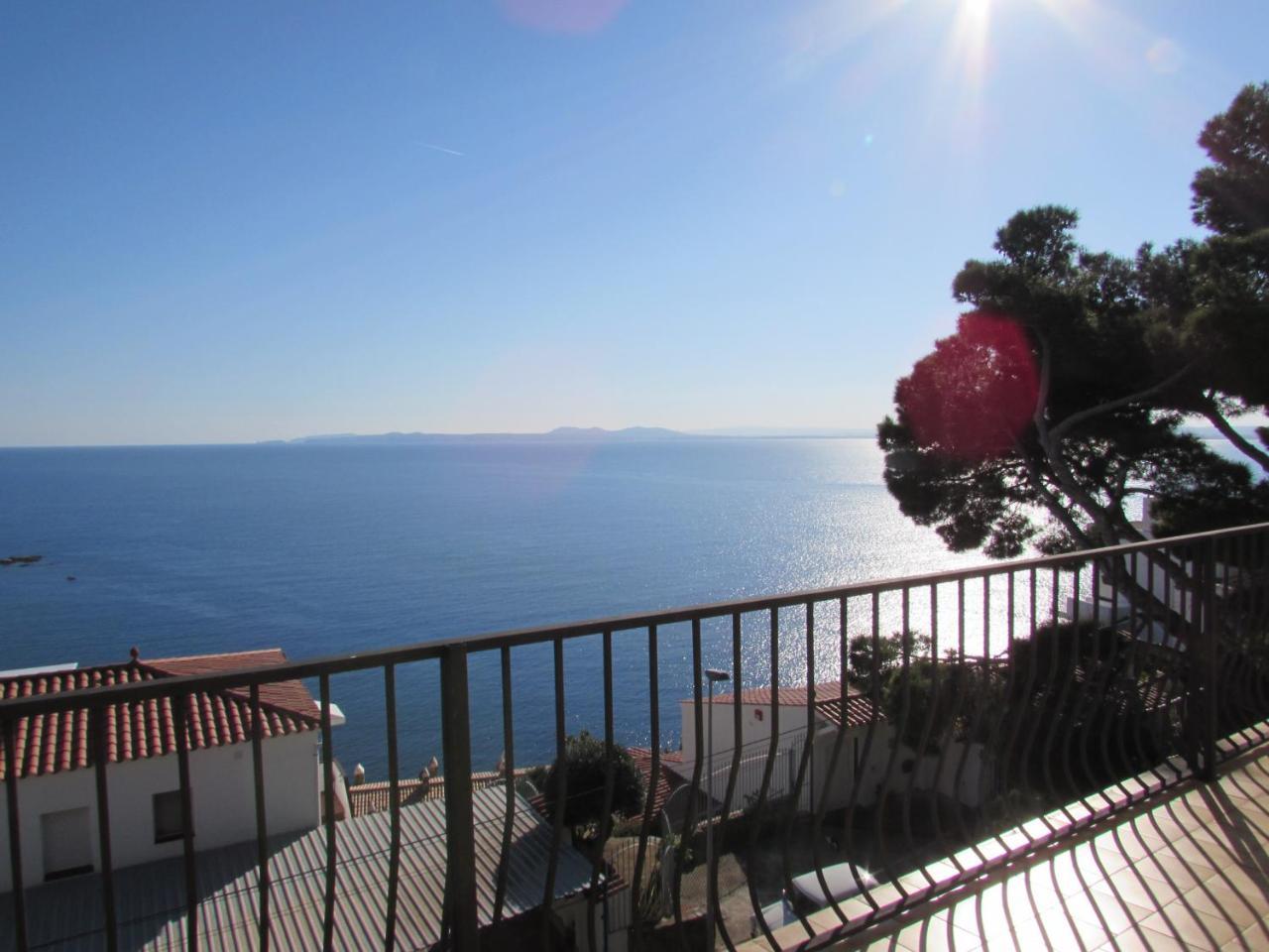 Villa Escapade Ρόζες Εξωτερικό φωτογραφία